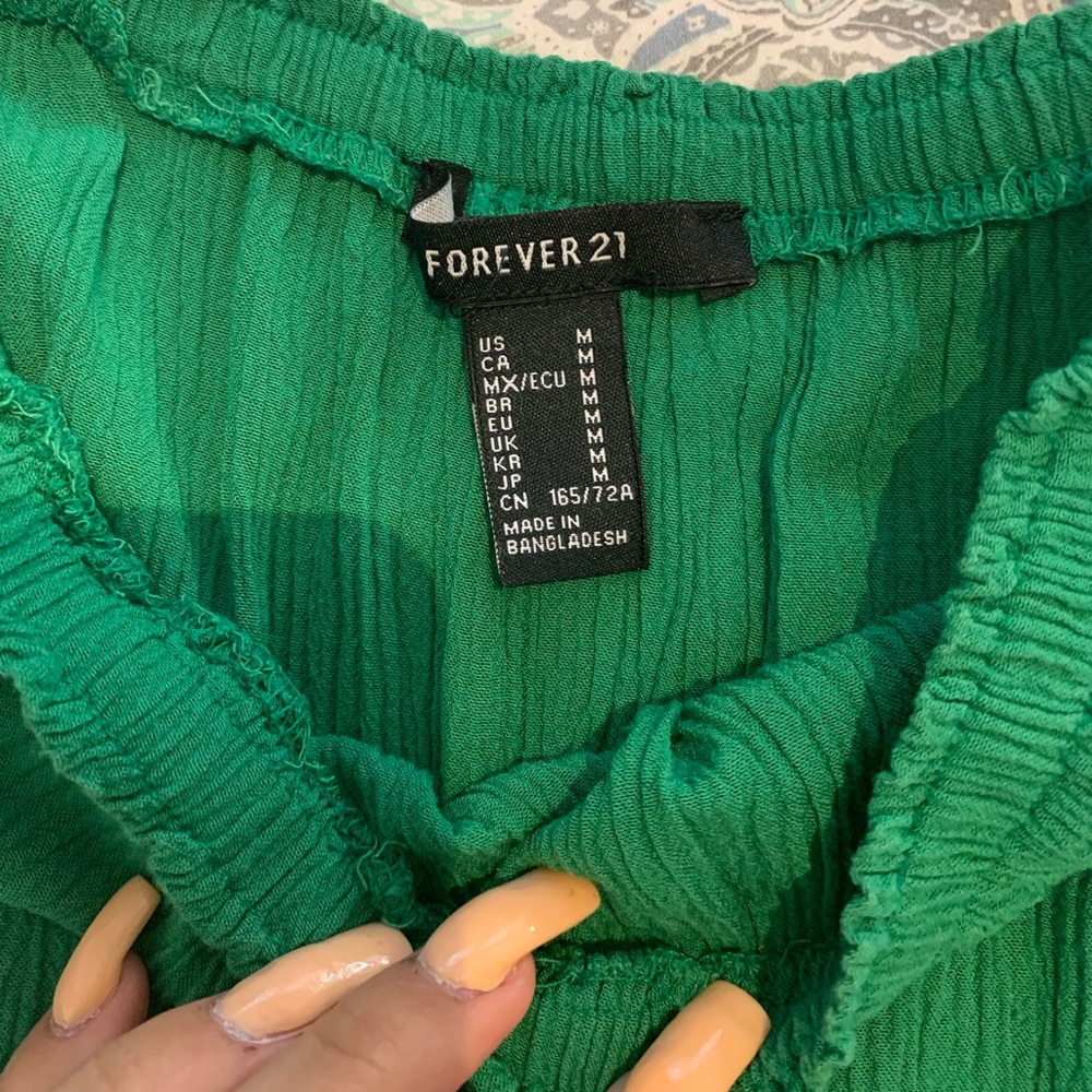 Green romper - Picture 2 of 2